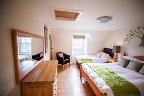 Errichel House and Cottages