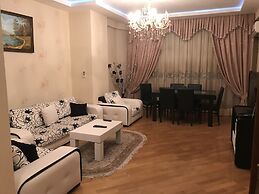 Al Khaleej City Center Apr