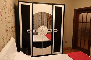 Al Khaleej City Center Apr