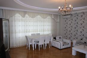 Al Khaleej City Center Apr