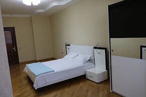 Al Khaleej City Center Apr