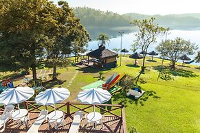 Marina e Pousada Porto do Sol