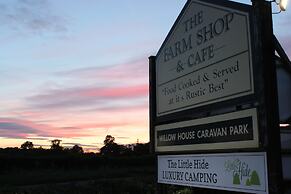 The Little Hide - Adult Only Camping Pods