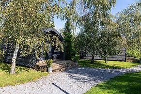 The Little Hide - Adult Only Camping Pods