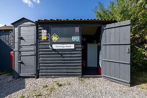 The Little Hide - Adult Only Camping Pods