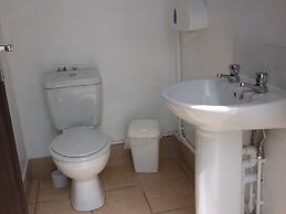 The Little Hide - Adult Only Camping Pods