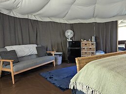 The Little Hide - Adult Only Camping Pods