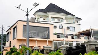 De Franklin Apartments