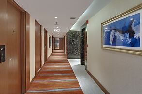 Beacon Hotel Nirman Vihar New Delhi