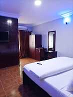 NEW POINT HOTEL AND SUITES