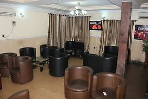 NEW POINT HOTEL AND SUITES