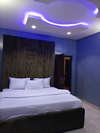NEW POINT HOTEL AND SUITES