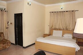 NEW POINT HOTEL AND SUITES