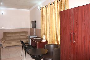 NEW POINT HOTEL AND SUITES