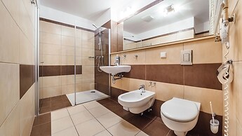 Sun & Snow - Olympic Park