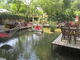 Arikanda River Garden Hotel