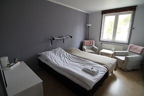 Harsa B&B, Stugby & Vandrarhem