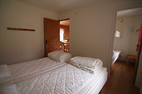 Harsa B&B, Stugby & Vandrarhem