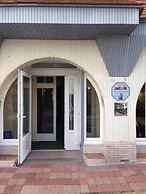 Auberge Riva Bella - Hostel
