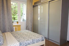 LUXKV Apartment on 1st Basmanniy