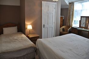 Walcot House