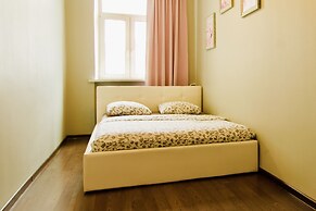 LUXKV Apartment on Prechistenka 17