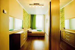 LUXKV Apartment on Prechistenka 17