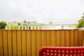 LUXKV Apartment on Prechistenka 17