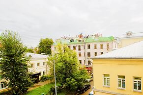 LUXKV Apartment on Prechistenka 17