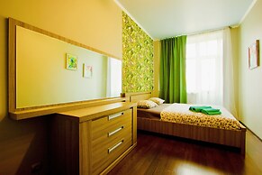 LUXKV Apartment on Prechistenka 17