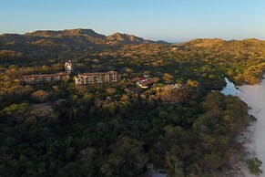 W Costa Rica - Reserva Conchal