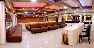 Hotel puneet international