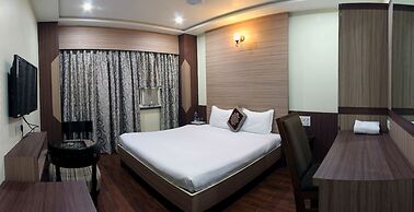 Hotel puneet international
