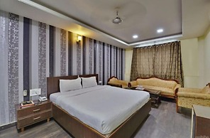 Hotel puneet international