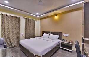 Hotel puneet international