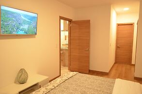 Luxury Residence Suites