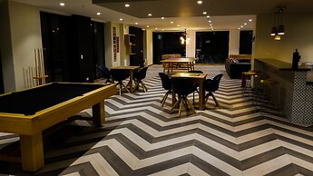 Luxury Residence Suites