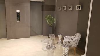 Luxury Residence Suites