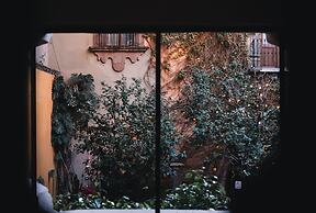 Hotel Carmina