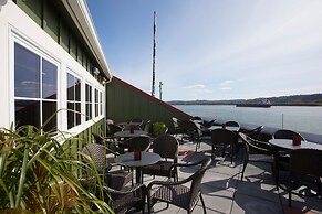 McMenamins Kalama Harbor Lodge