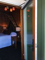 McMenamins Kalama Harbor Lodge