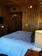 McMenamins Kalama Harbor Lodge