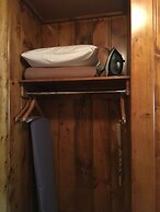 McMenamins Kalama Harbor Lodge