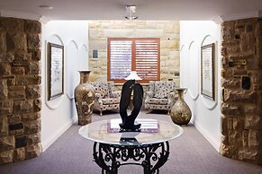 Harrington River Lodge