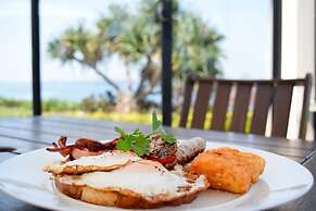 Harrington River Lodge