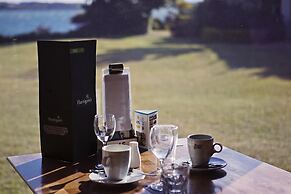 Harrington River Lodge