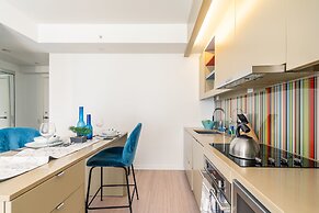 Executive Suite Entertainment District