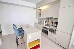 Executive Suite Entertainment District