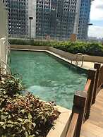 MaxStays Max View at Breeze Residences