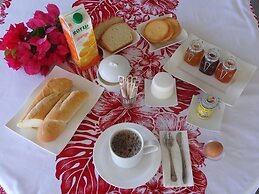 Rangiroa Tiputa Lodge B&B